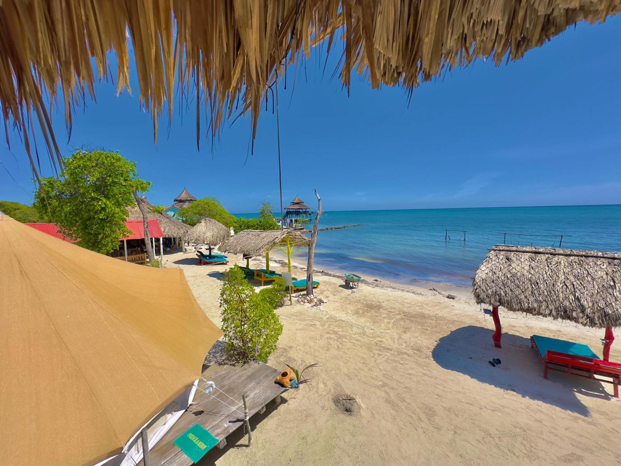 Tintipán Ashram Hostel&Glamping Tintipan Island Exterior foto